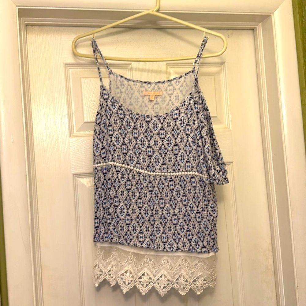 Skies Are Blue Boho Lace Accent Open Shoulder Cold Shoulder Blouse Size 8